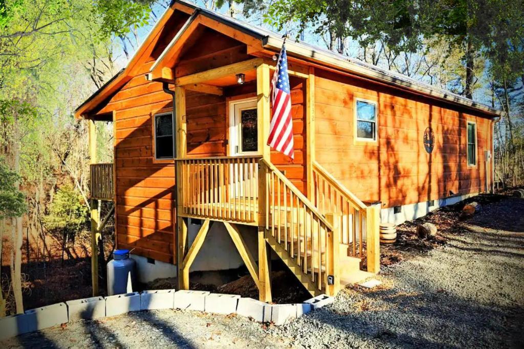 New Serene, Fun & Comfy Cabin- Covered Deck, Grill, Arcade ميرفي المظهر الخارجي الصورة