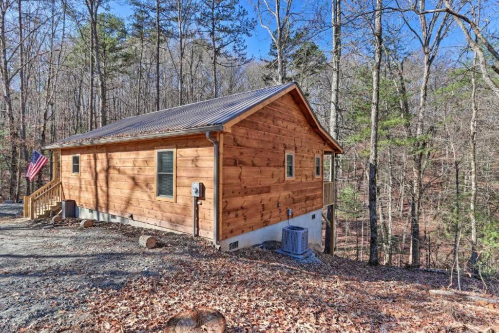 New Serene, Fun & Comfy Cabin- Covered Deck, Grill, Arcade ميرفي المظهر الخارجي الصورة
